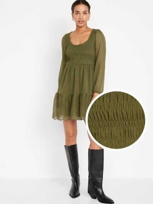 Old Navy Fit & Flare Long-Sleeve Eyelet Mini Kleider Kleid Damen Conifer | 2140QAHDF